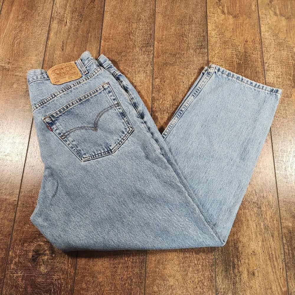 Vintage Levis 550 Jeans Men 36x30 Blue Relaxed Tapered Light Wash Tag 38x30 Y2K - Picture 2 of 11